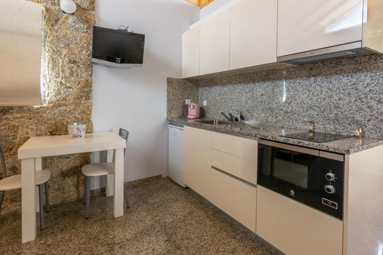 Aldeamento Casas Do Alto Do Vez Apartment Balouta Bagian luar foto